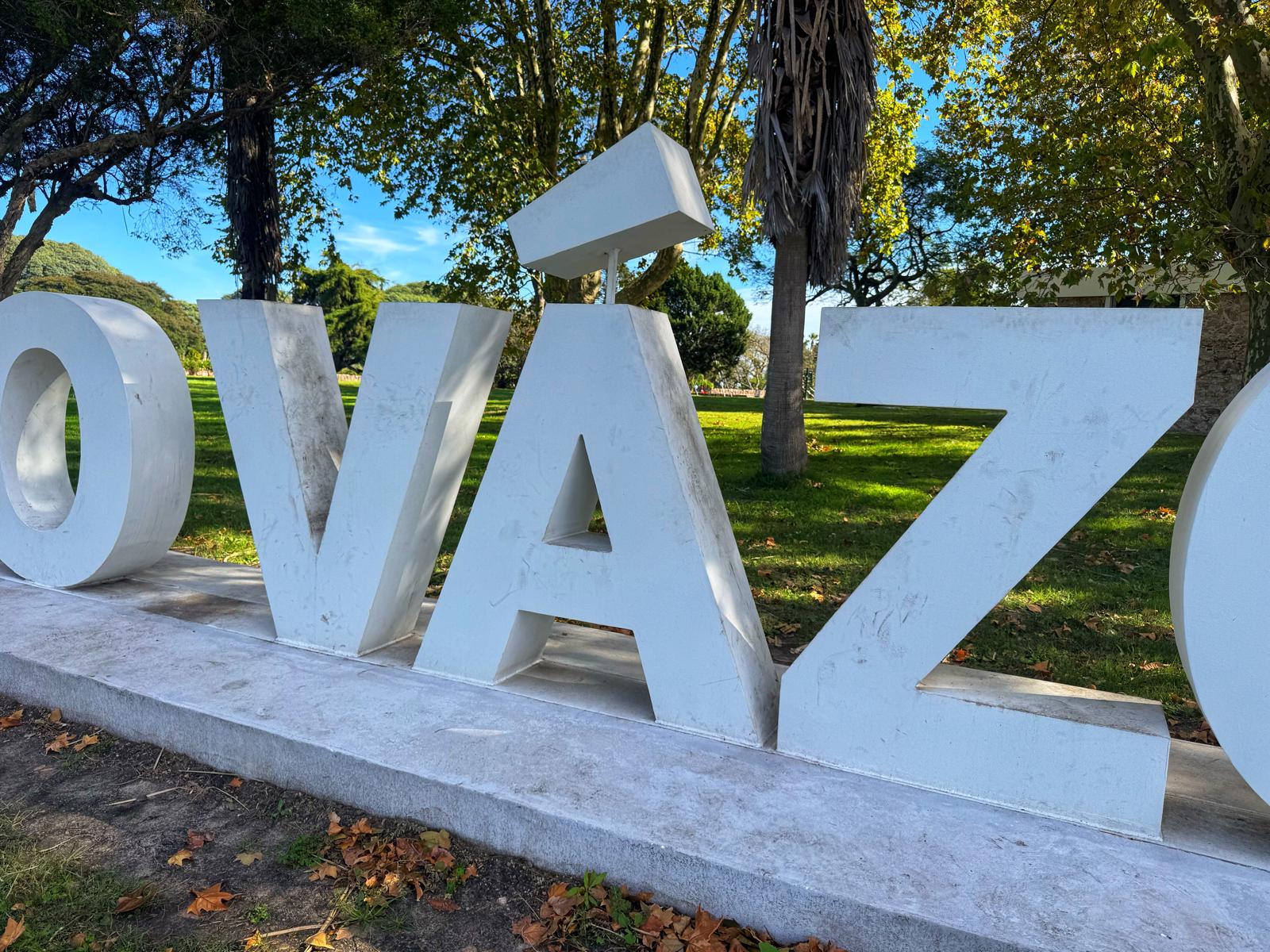 SANTIAGO VÁZQUEZ